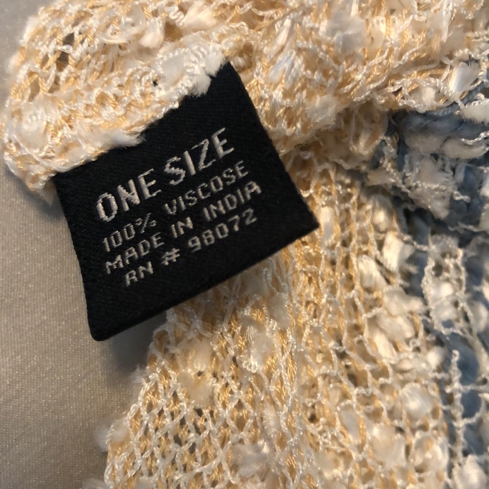 Scarf - Picture 2 of 4